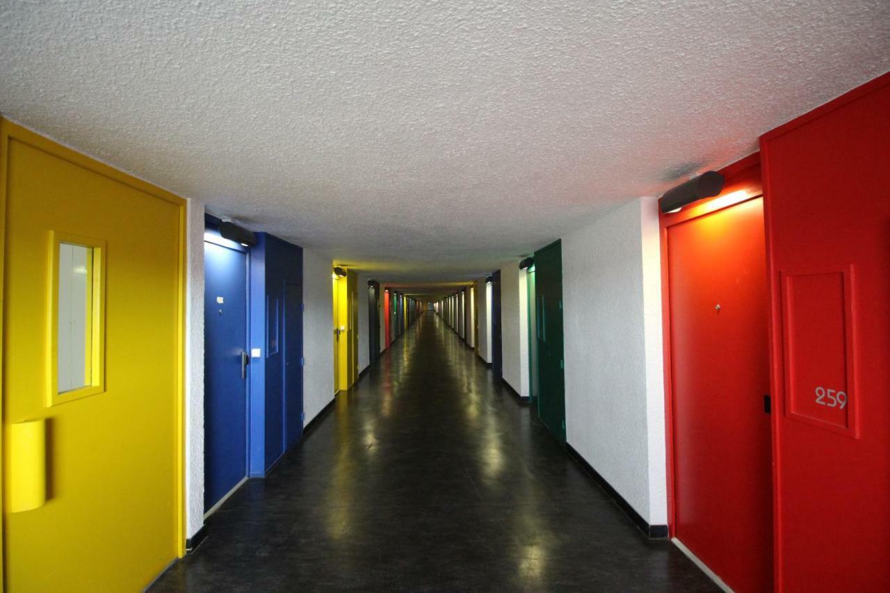 Homestay Le Corbusier 5 Ieme Rue Firminy Bagian luar foto