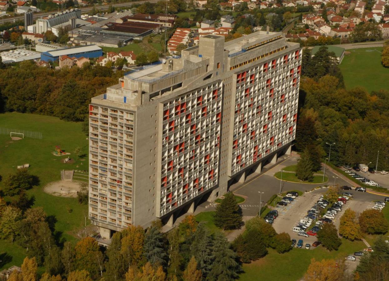 Homestay Le Corbusier 5 Ieme Rue Firminy Bagian luar foto
